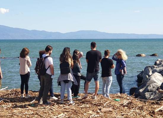 Επίσκεψη επιστημονικής ομάδας του Π.Θ. στον Αλμυρό μετά τις καταστροφικές πλημμύρες