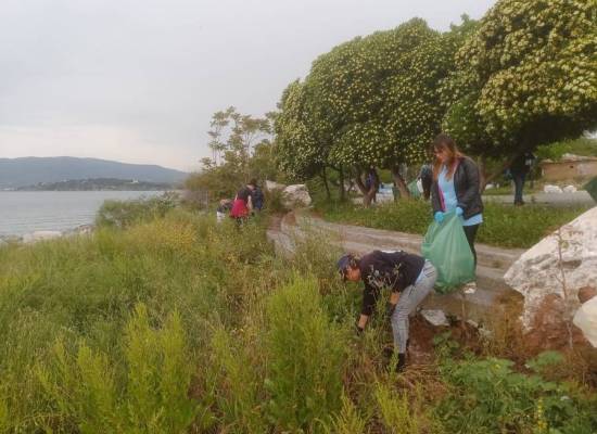 Καθαρισμός παραλιακού μετώπου