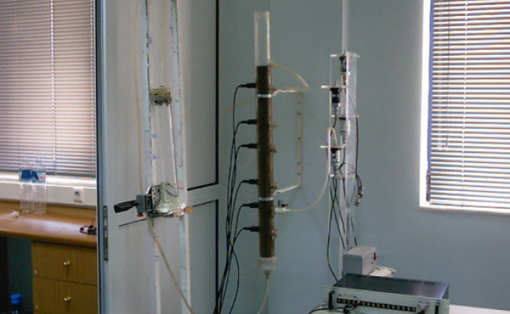 Προσδιορισμός υδραυλικών παραμέτρων με πειραματικές μεθόδους και μοντέλα προσομοίωσης της κίνησης του νερού