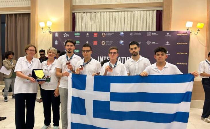 Αθηνά Οικονόμου, Μαρία Κονταξή, Δημήτρης Γεωργουλάς, Αθανάσιος Καραγεώργος, Μιχαήλ Τσούκης, Σταύρος Ηλιάδης και Αθανάσιος Κάτσικας.