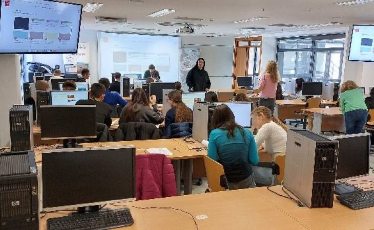 Εικόνα 1. Το 3o Γυμνάσιο Νέας Ιωνίας στο ΤΗΜΜΥ